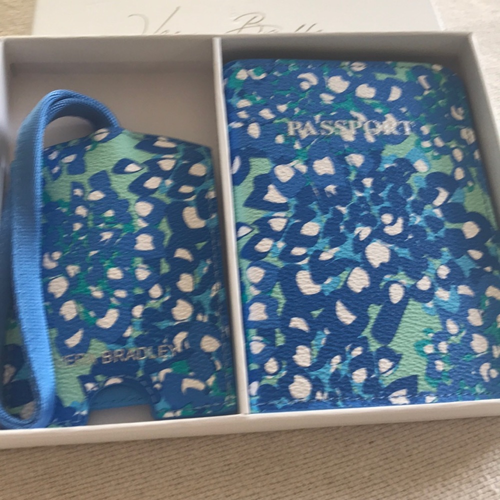 NIB, Vera Bradley passport cover, luggage tag set